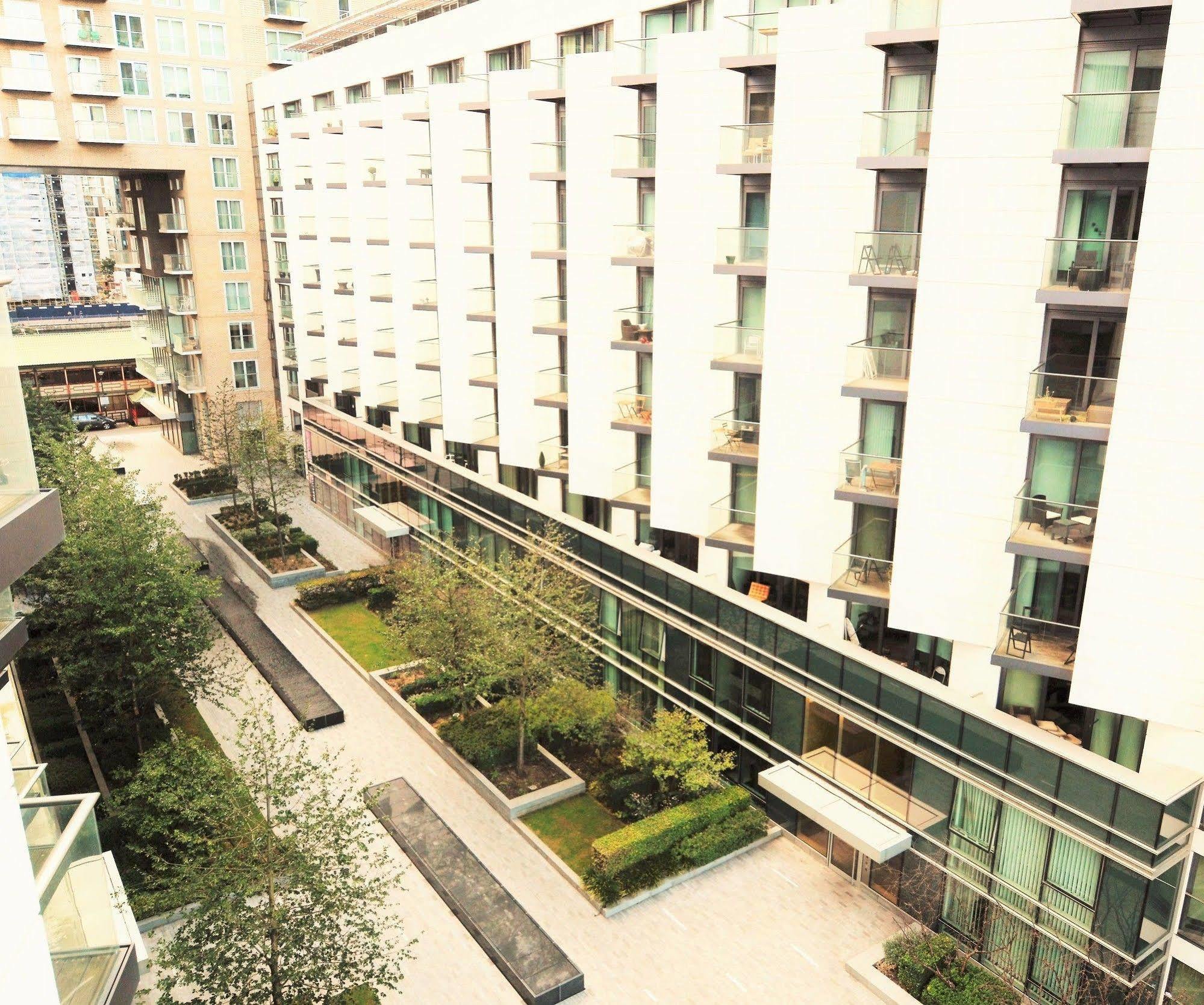 Zen Apartments London - Excel O2 Arena Luaran gambar