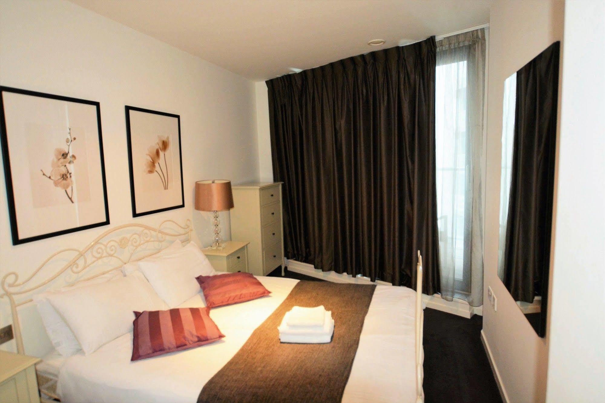 Zen Apartments London - Excel O2 Arena Luaran gambar